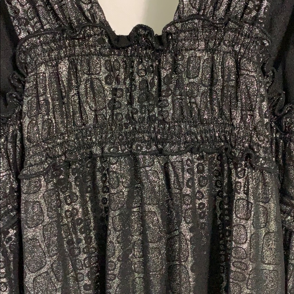 Dress - Picture 6 of 6